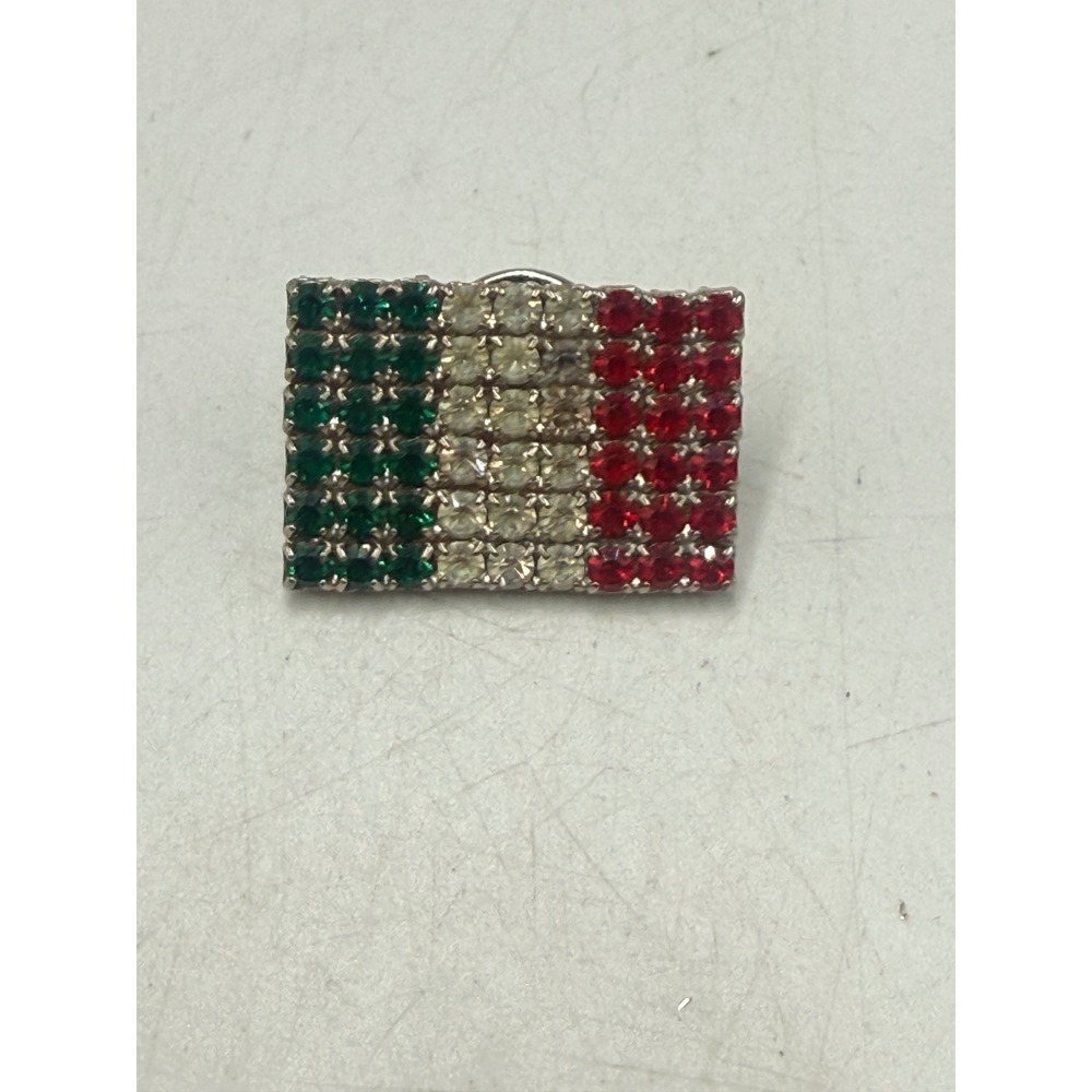 Dorothy Bauer Italian Flag Rhinestone Pin Silvertone Red White Green Lapel Pin